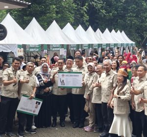 Sagolicious dan Jenny Widjaja Dapat Apresiasi Dr. H. Sidaryono di PASAR HKTI 2026 Jakarta