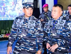 PANGKORMAR HADIRI AKSI “AKU CINTA LAUT” DALAM RANGKAIAN HUT KE-81 TNI AL
