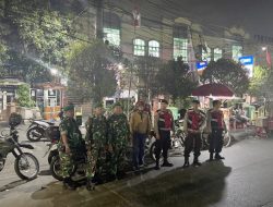 Berikan Rasa Aman Masyarakat Polsek Bekasi Barat Gelar Patroli Bersama Koramil  01 Kranji