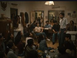 Film Laut Bercerita Terpilih Ikut Kompetisi Utama Busan International Film Festival (BIFF) 2026 Laut Bercerita tayang mulai 29 Oktober 2026 di bioskop Indonesia